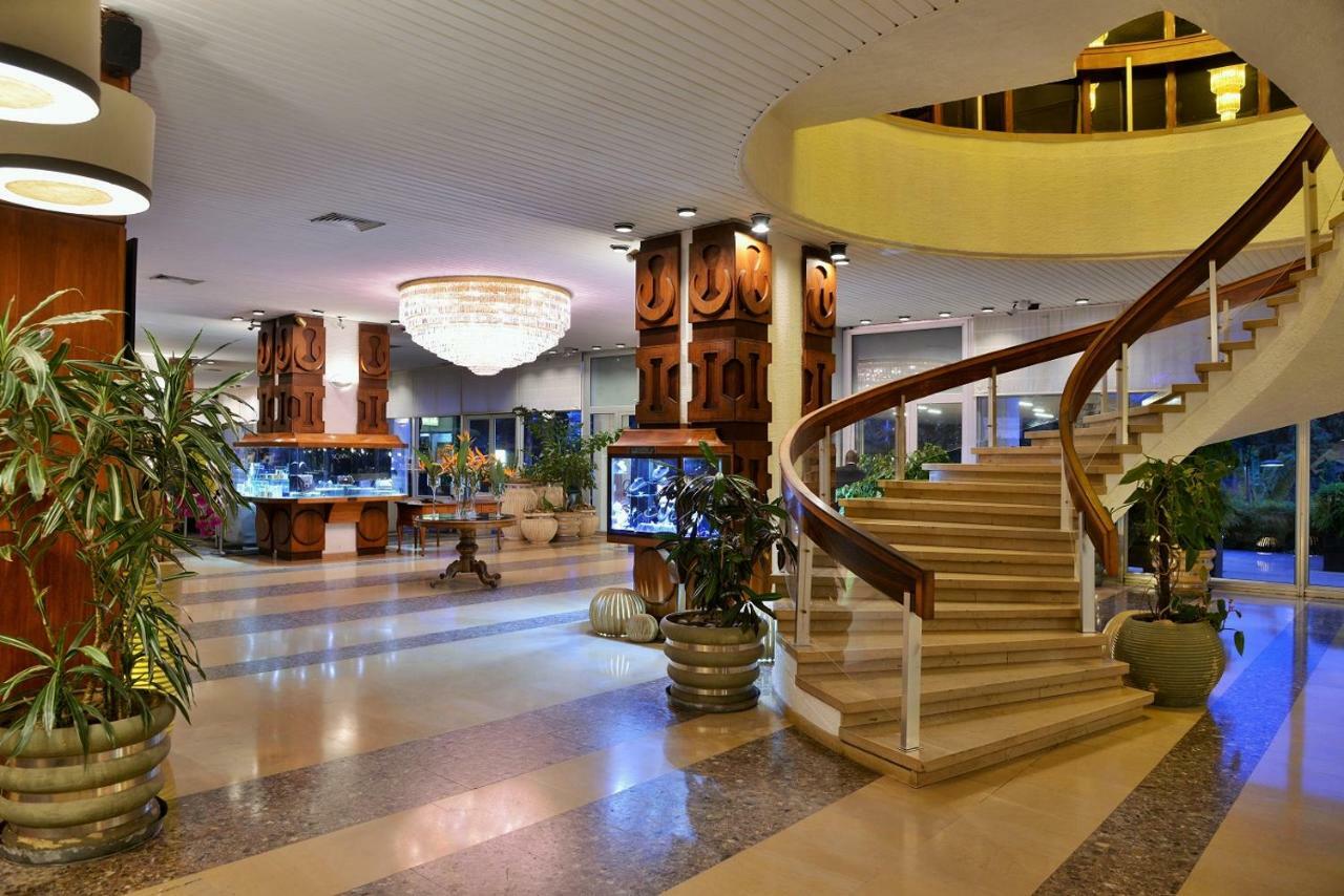 Carlton Madagascar Hotel Antananarivo Exterior photo